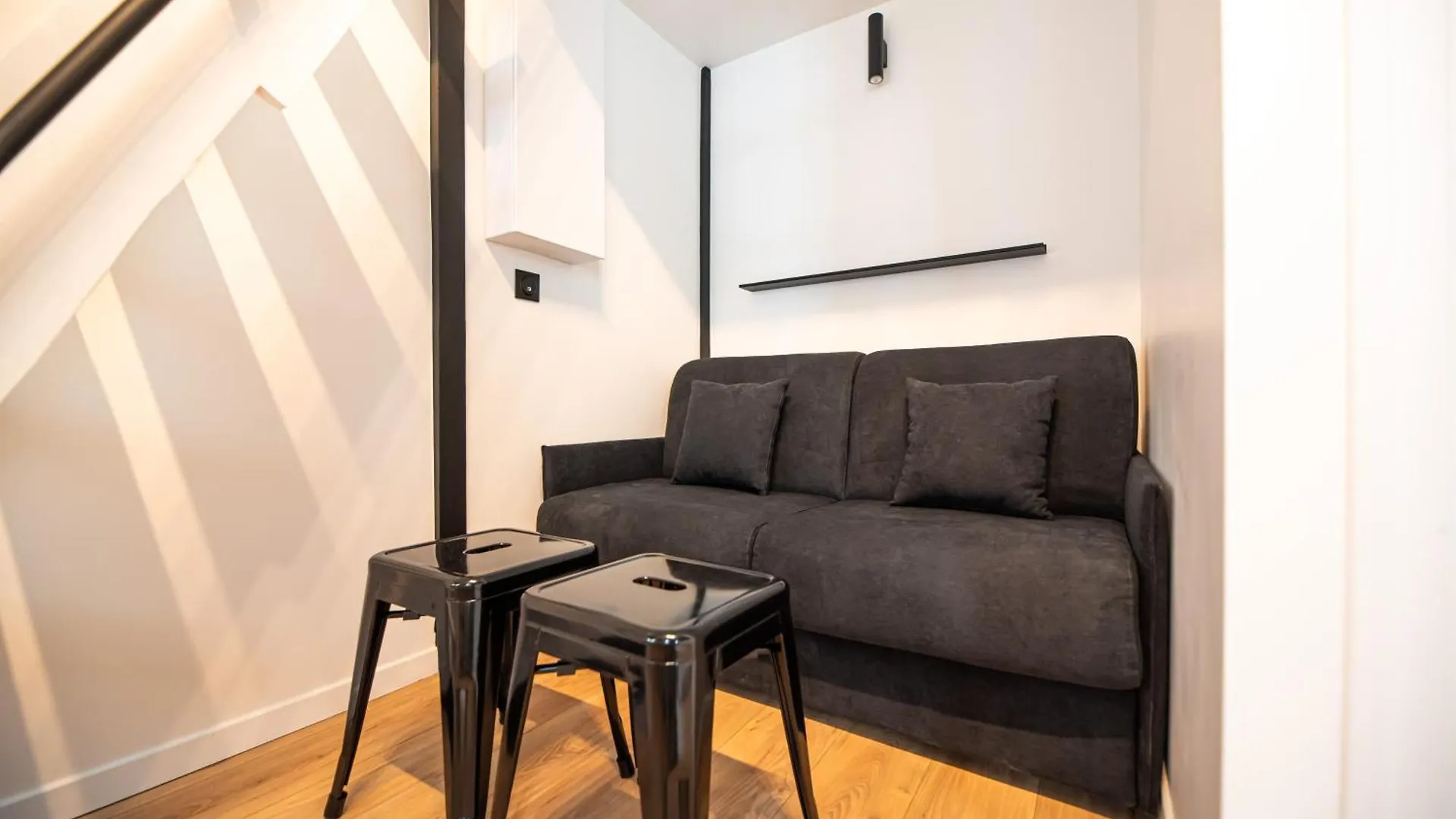 Lovely Nest In Apartment Paris