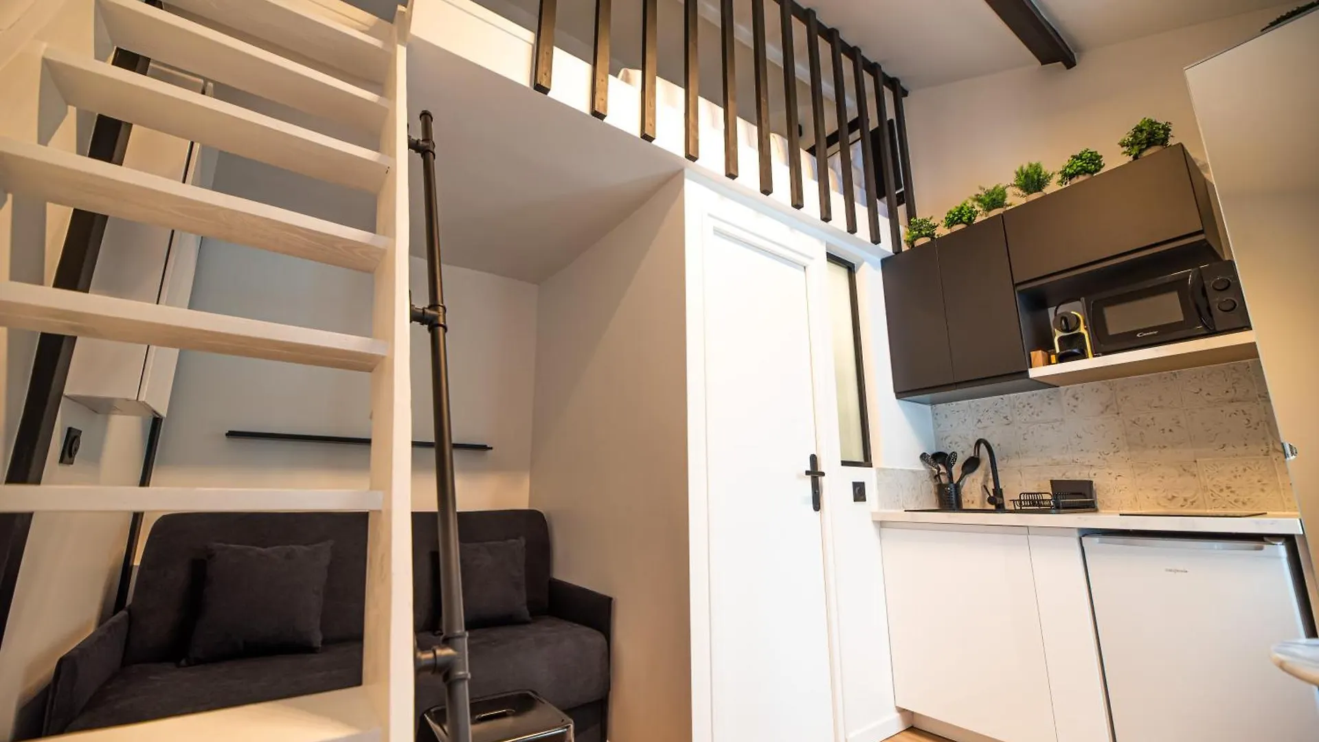 Lovely Nest In